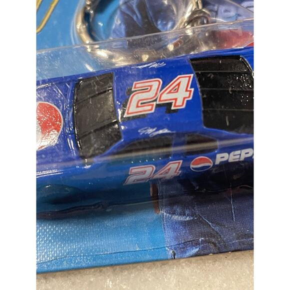 NASCAR Jeff Gordon Pepsi Racing #24 Diecast Car Key Chain 2000 New NOS - Picture 4 of 6